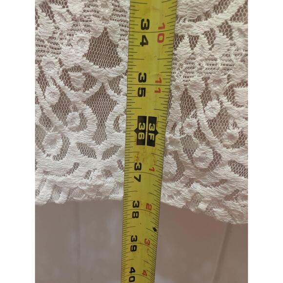 Ronni Nicole 3/4 Sleeve Lace Sheath Lined Ivory Lace Wedding Dress Size 14 - Picture 10 of 12